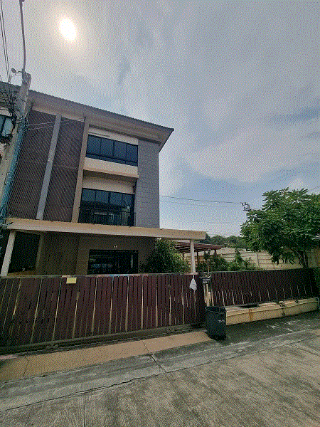 ทาวน์เฮ้าส์หลุดจำนอง ธ.ธนาคารกรุงเทพ ดอกไม้ ประเวศ กรุงเทพมหานคร